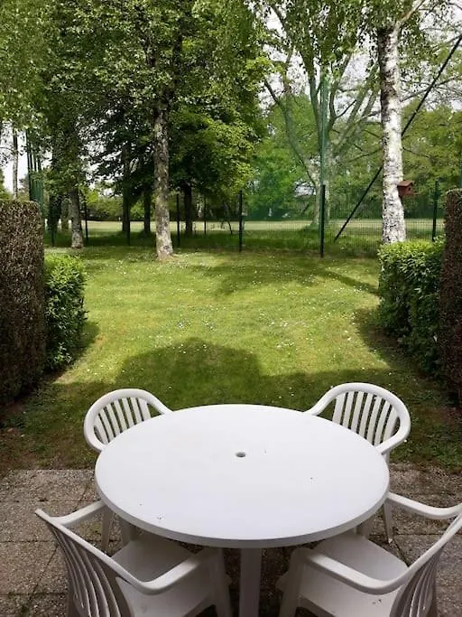 Les Cottages Du Golf A Ploemel